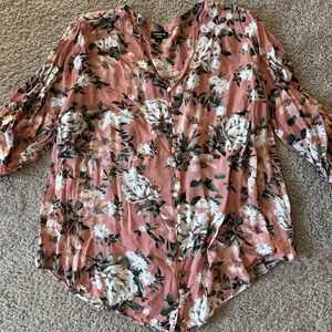 Torrid Harper pink floral blouse top